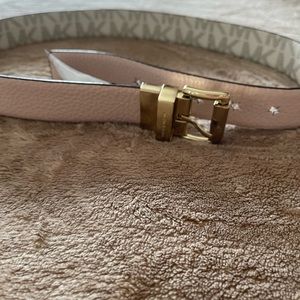Michael Kors belt